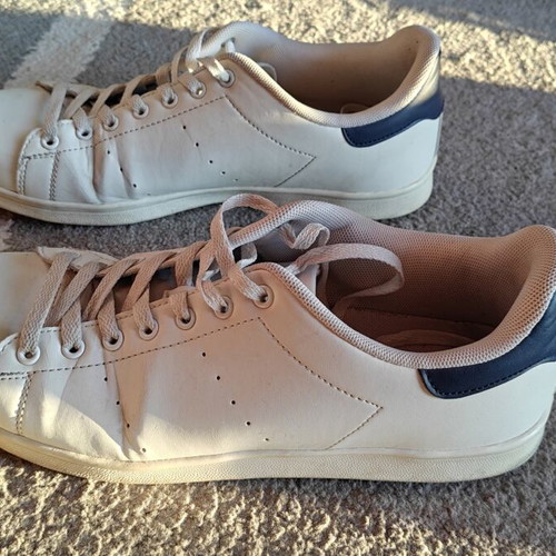 Men's white sneakers used, size 43