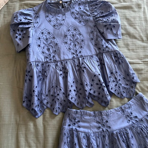 Blue lace skirt and top set like new, size small