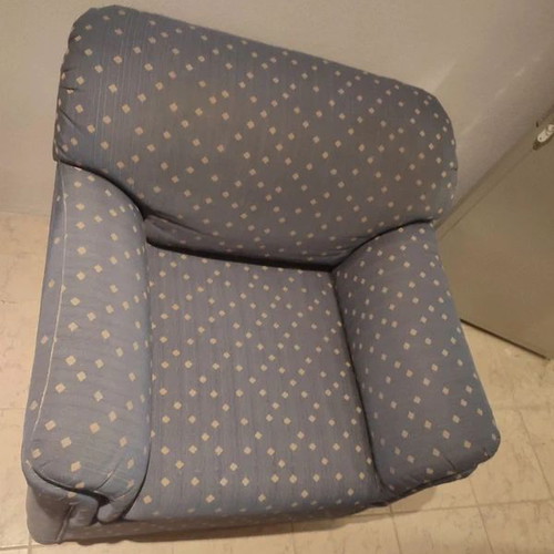 Armchair used, blue jacquard fabric with wooden frame 90x90x80 cm