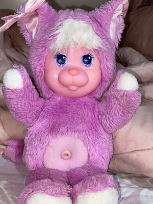 Vintage Magic Nursery plush doll Mattel 1990 used, purple