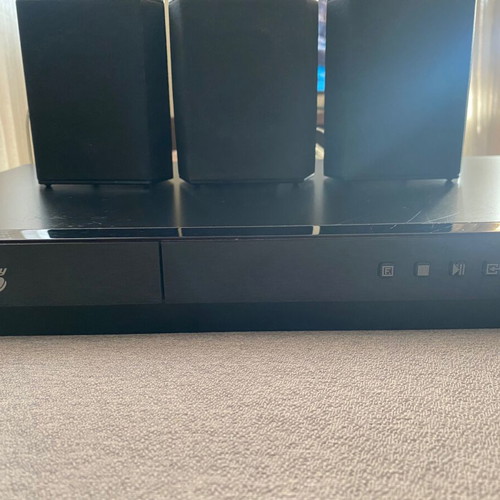 Samsung home cinema set like new with free unused smartwatch