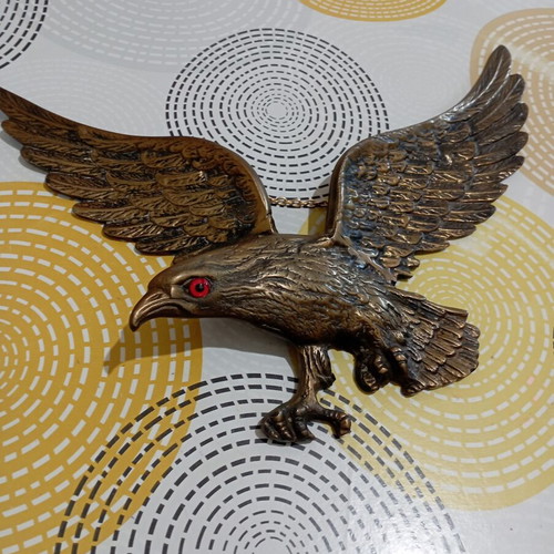 Vintage bronze wall eagle like new