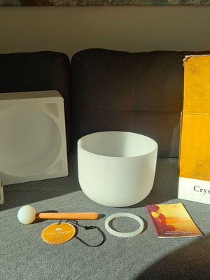MEINL Sonic Energy Crystal Quartz Singing Bowl 9" Brow Chakra like new
