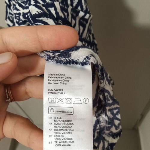 H&M Divided summer dress like new, blue and white geometric pattern
