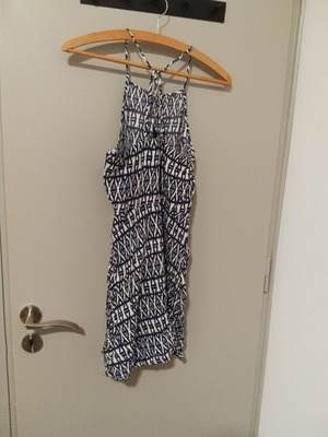 H&M Divided summer dress like new, blue and white geometric pattern