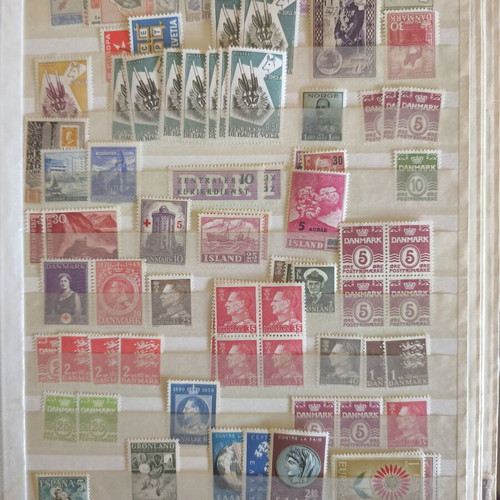 Multinational lot of collectible stamps like new, 1930–1960