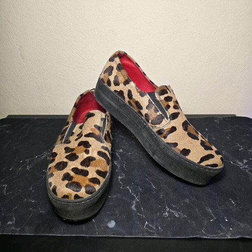 Feng Shoe women's sneakers used with animal print and platform