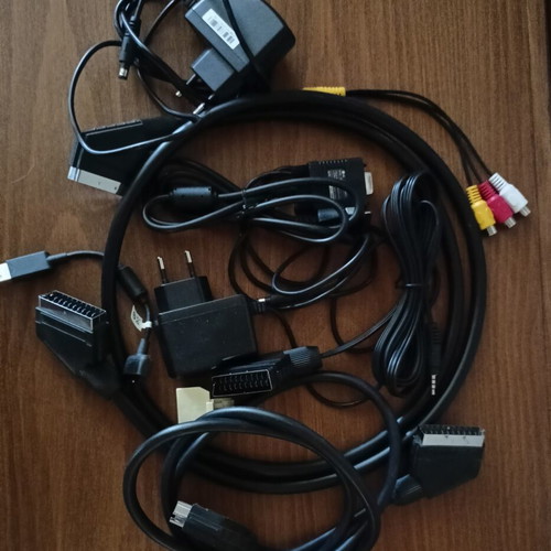 Various cables like new condition
