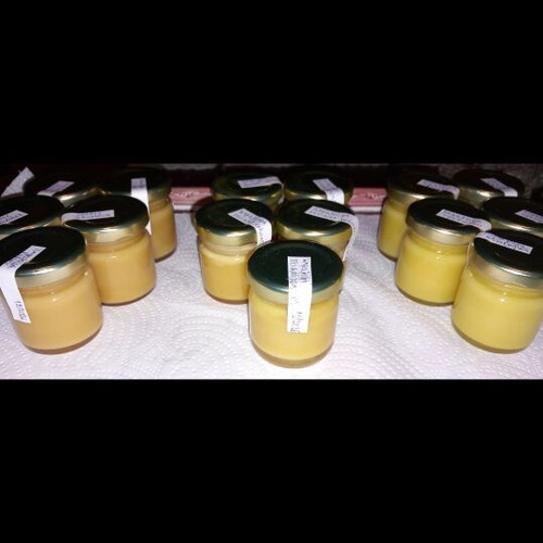 Beeswax ointment with organic oils
