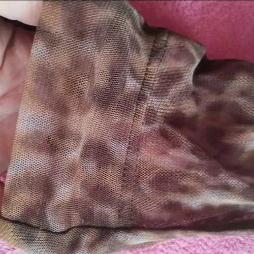 Animal print shirt like new, leopard pattern, soft fabric, size M