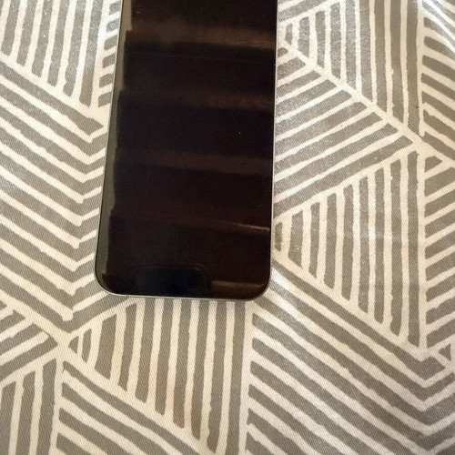 iPhone 15 Pro Max like new, silver, 256GB, 20+ MP camera