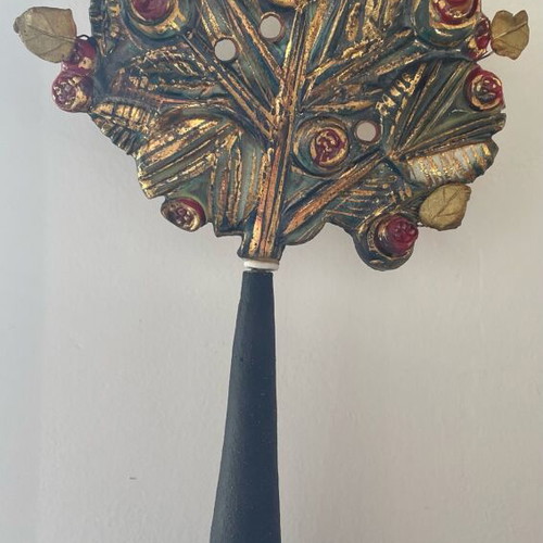 Bizart decorative table tree like new