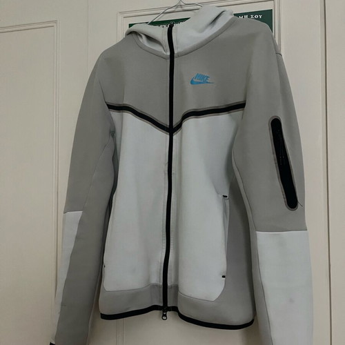 Nike Tech Jacket like new, size S, white