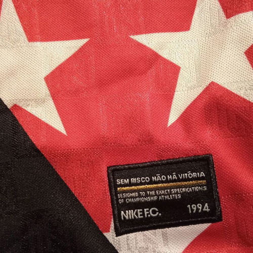 Nike FC 1994 Soccer Jersey like new, large