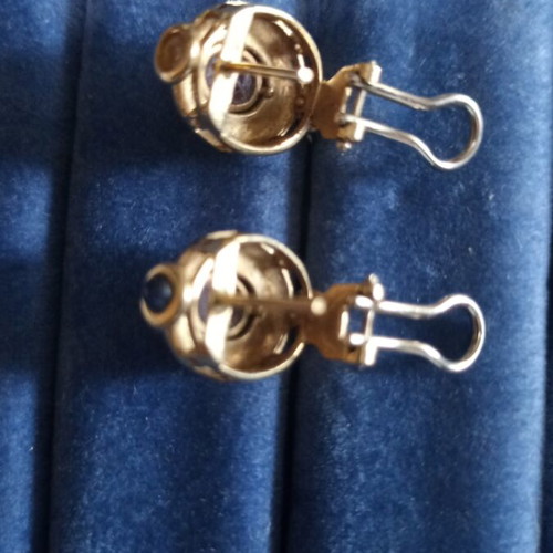 18K Gold Earrings with Rubies like new