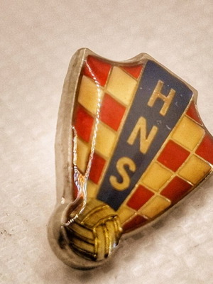 Collectible pin of Croatian Football Federation like new