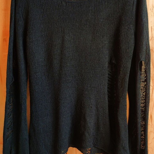 Hot Topic Gothic Distressed Black Lightweight Knit Sweater used, size L