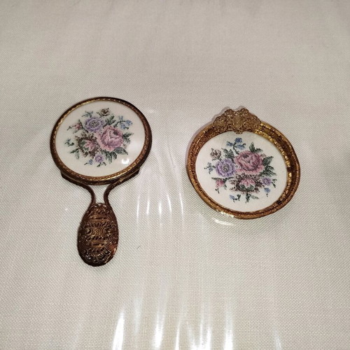 Antique mirror and ashtray like new