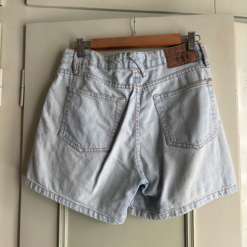 Pull & Bear denim shorts like new, size M, blue