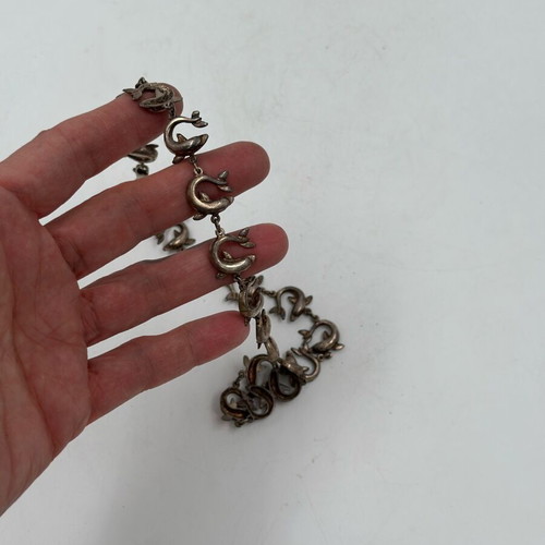 Vintage dolphin necklace 90s silver tone like new