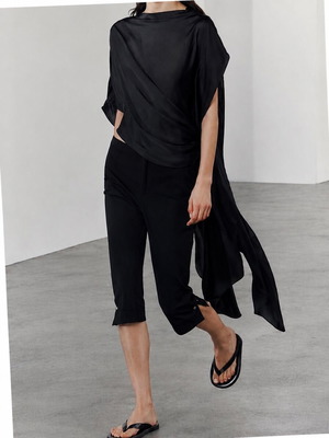 Zara cape dress new, one size, black