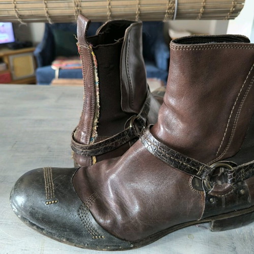 Barracuda by Fabi-Italy ankle boots like new, brown