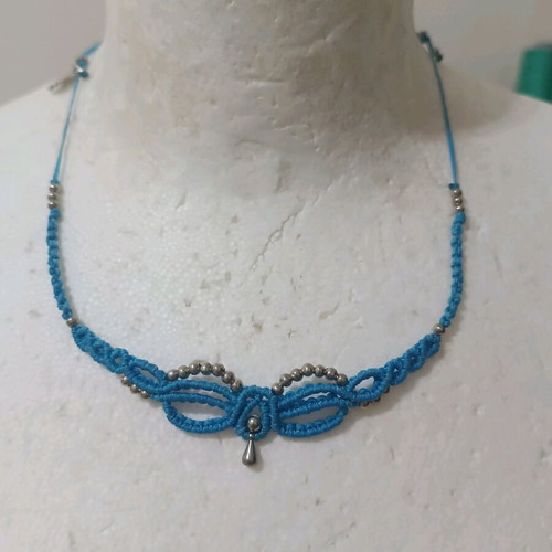 Macrame choker necklace new, blue handmade