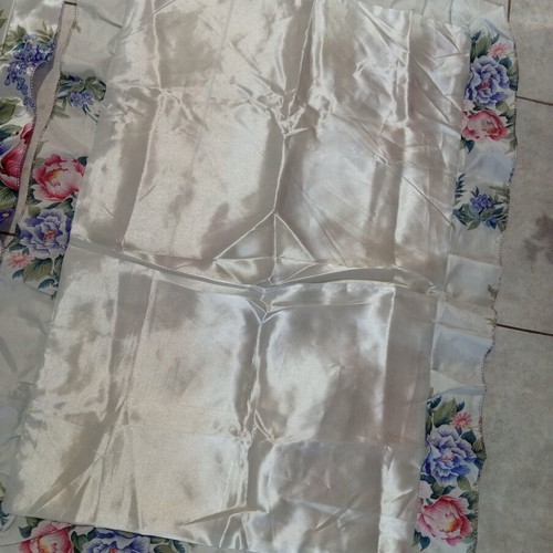 Large satin pillowcases, new