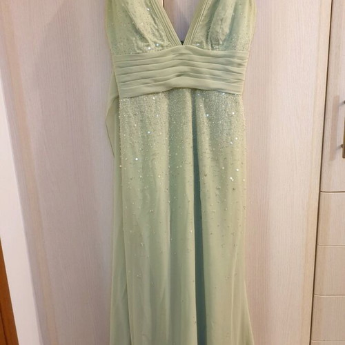 Demetrios formal dress green like new, size L
