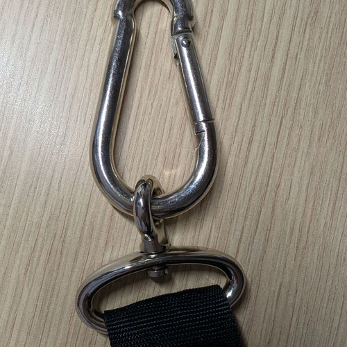 Velcro hanging rings new with Velcro straps for objects