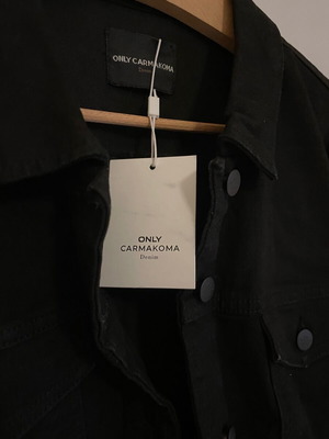 ONLY Carmakoma denim jacket new, oversize M/L