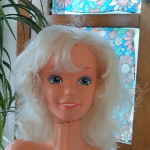 Barbie beauty head 90s vintage, very good condition collectible