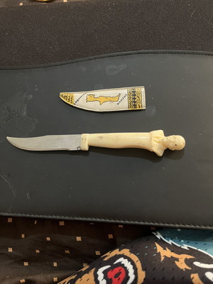 Cretan knife with engraved dedication, 18cm