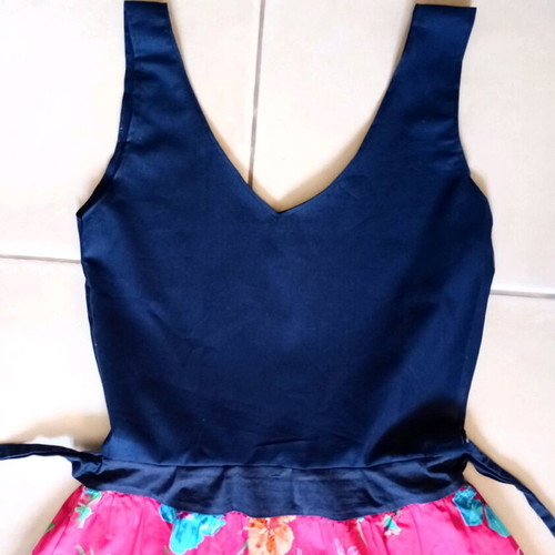 Floral dress size S like new, blue multicolor