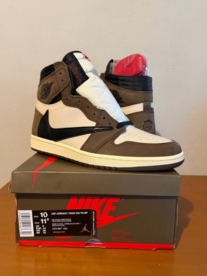 Nike Air Jordan 1 High OG Travis Scott Dark Mocha αφόρετα νούμερο 44