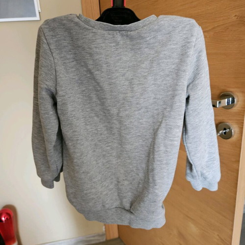 Benetton sweatshirt for girl 18-24 months like new