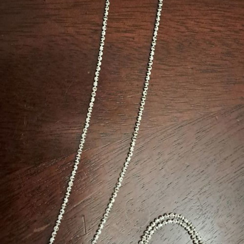 Long summer necklace new with shell