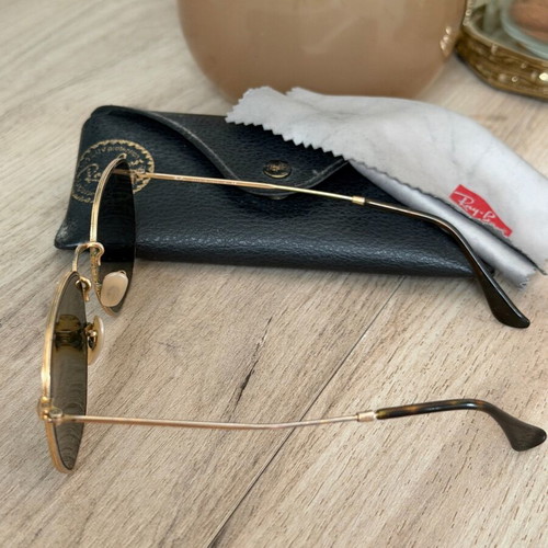 Ray-Ban Octagonal sunglasses black with gold like new with case and cloth