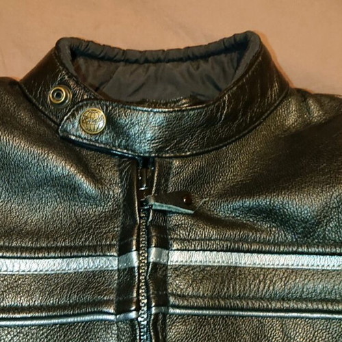 Jofama motorcycle jacket like new, genuine leather with protectors, size 36