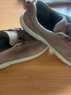 Sneakers Boxer No 44 σε άριστη κατάσταση, μπεζ