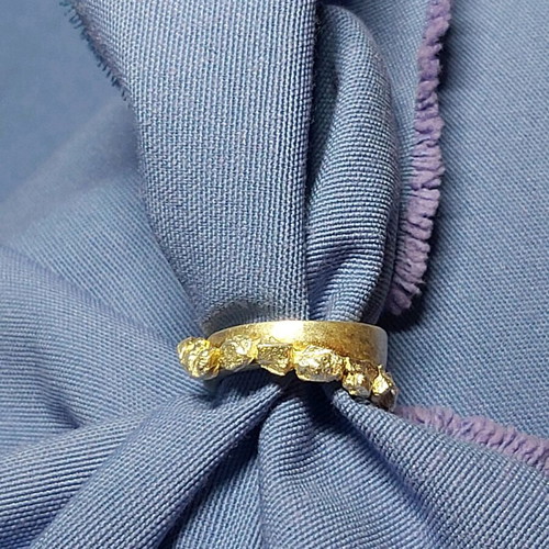 Women's silver ring unique, like new