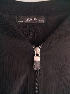 Ανδρικό bomber jacket μαύρο νούμερο 56 καινούργιο