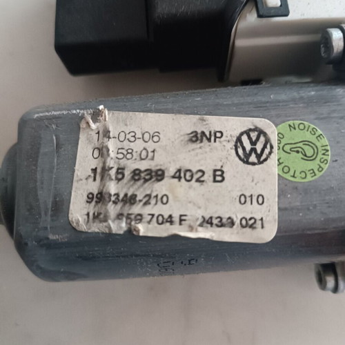 Window motor rear right for VW Jetta '05-'10 like new