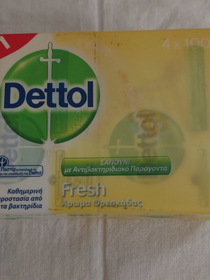 Σαπούνια Dettol με αντιβακτηριδιακό παράγοντα, πακέτο 4x100gr, καινούργια