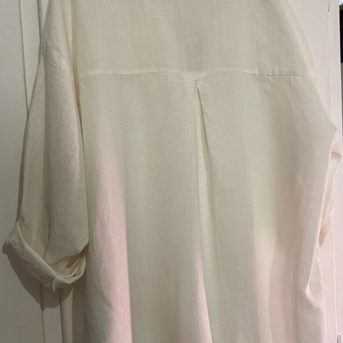 Zara white kimono like new, long with wooden buttons