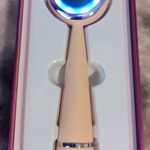 Electric Facial Cleansing Brush silicone with vibration head