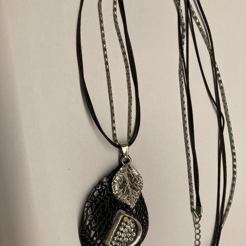 Collection of 10 used faux hanging necklaces