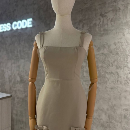 Dress with ribbon new with tag, size medium, beige