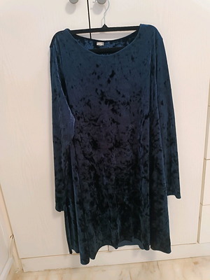 Velvet dress blue electric like new, size L