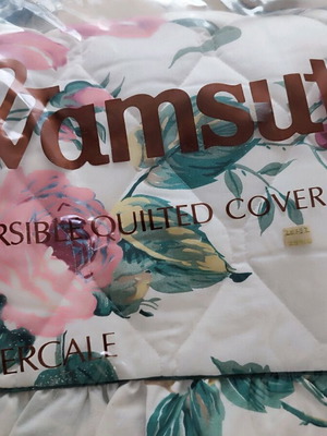 Αμερικανικό κουβέρλι υπέρδιπλο 180 από πεσκαλή, καπιτονέ δύο όψεων σε φλοράλ σχέδιο καινούργιο